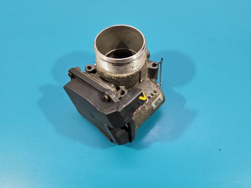 Дросельна заслінка Volkswagen Passat CC 06F133062Q