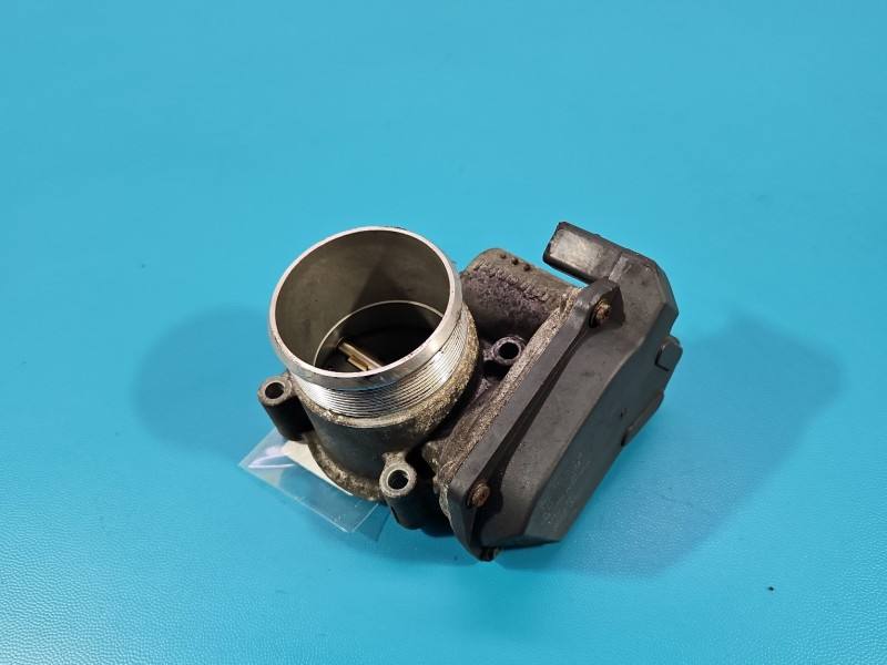 Дросельна заслінка Volkswagen Passat CC 06F133062Q — фото деталі 2