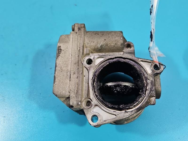 Дросельна заслінка Volkswagen Touran 03G128063 — фото деталі 6
