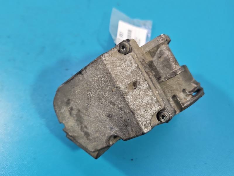 Дросельна заслінка Volkswagen Touran 03G128063 — фото деталі 7