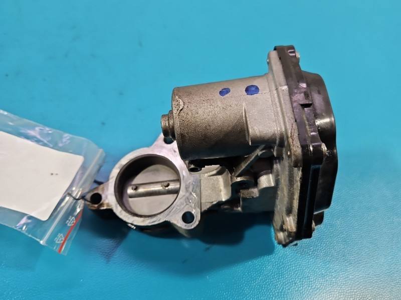 Дросельна заслінка BMW X3 G01 8576810 — фото деталі 13
