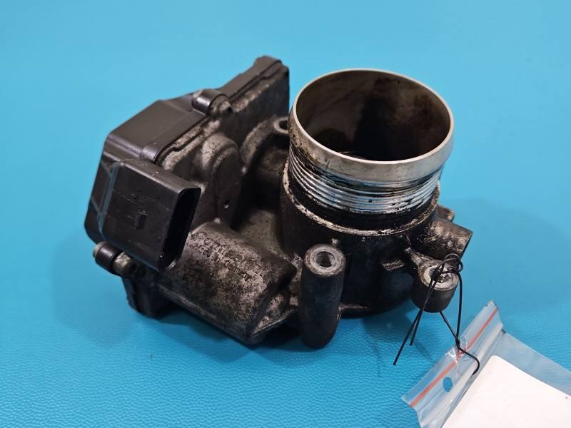 Дросельна заслінка Volkswagen Tiguan 03L128063E