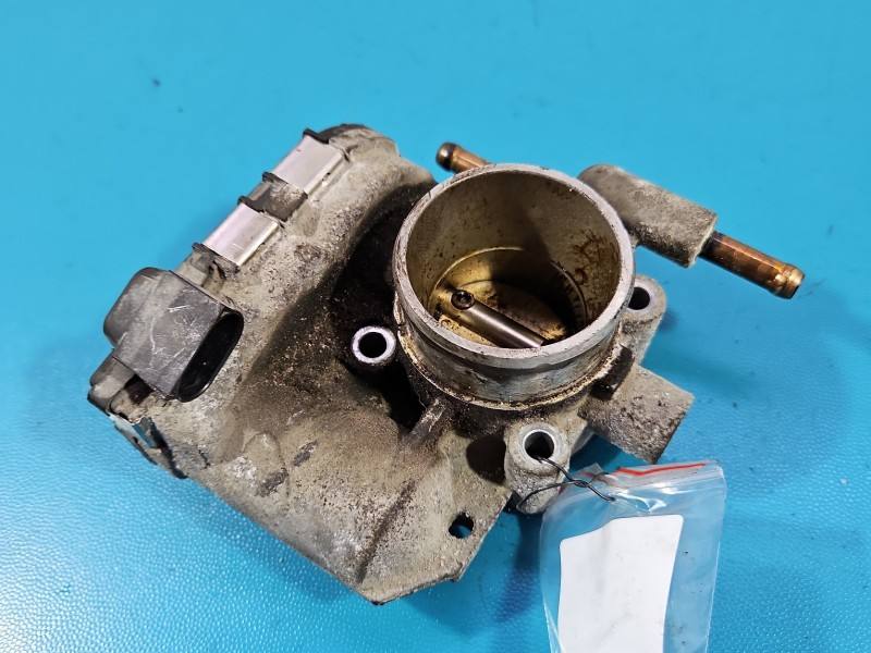 Дросельна заслінка Opel Meriva A 24420536