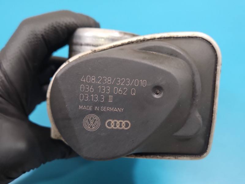 Дросельна заслінка Volkswagen Touran 036133062Q — фото деталі 7