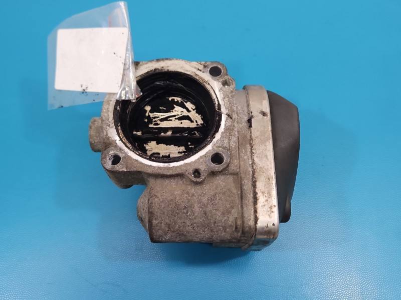 Дросельна заслінка Volkswagen Touran 036133062Q — фото деталі 9