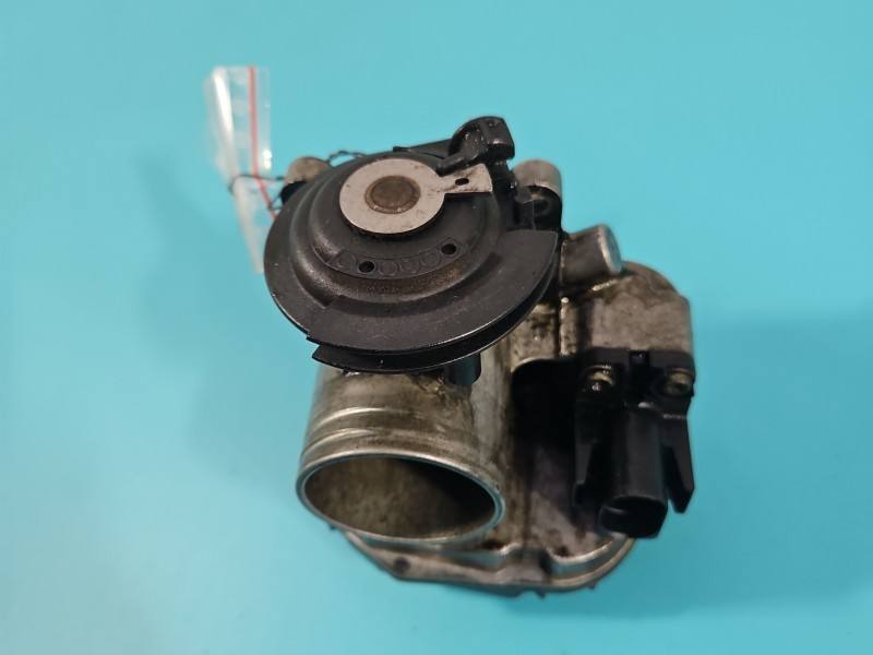 Дросельна заслінка Volkswagen Lupo 036133064D — фото деталі 5