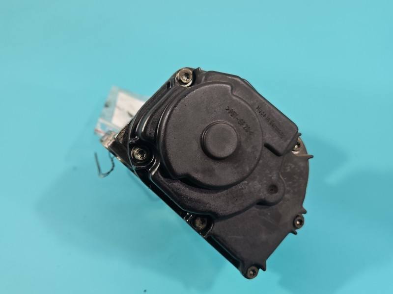 Дросельна заслінка Volkswagen Lupo 036133064D — фото деталі 8