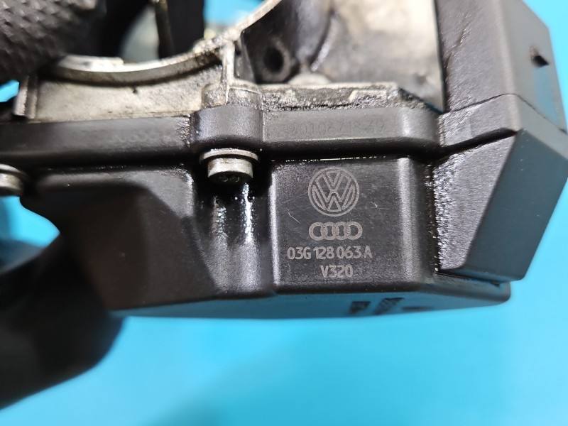 Дросельна заслінка Audi A3 8P 03G128063A — фото деталі 8