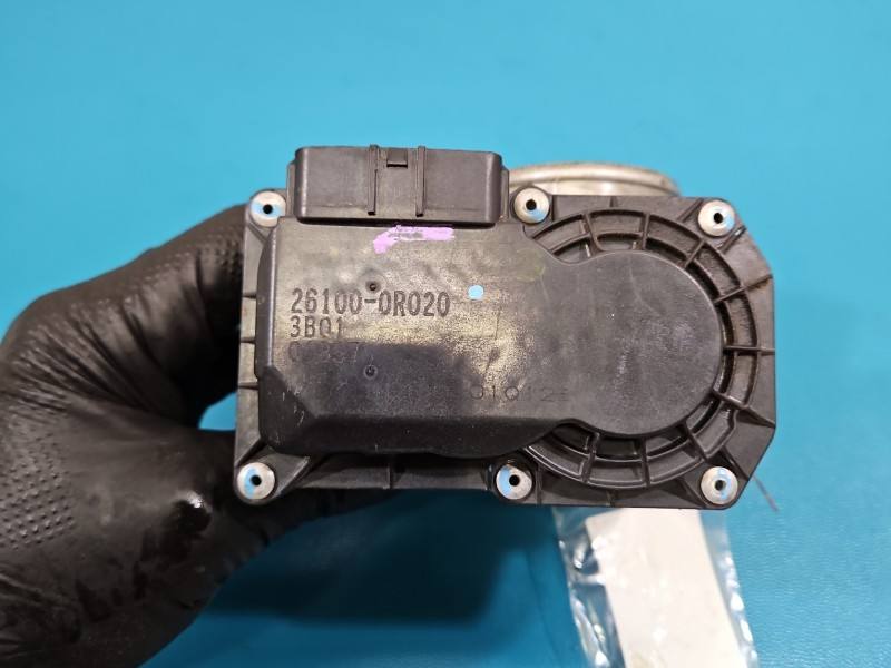 Дросельна заслінка Toyota Verso 26100-0R020 — фото деталі 7