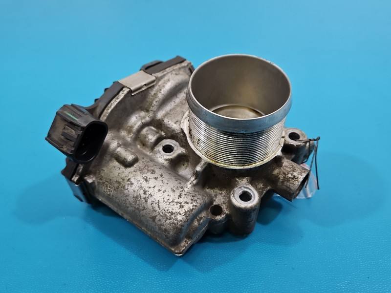 Дросельна заслінка Opel Astra J 55565489