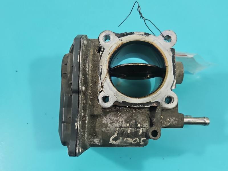 Дросельна заслінка Toyota Avensis T27 26100-0R020 — фото деталі 7