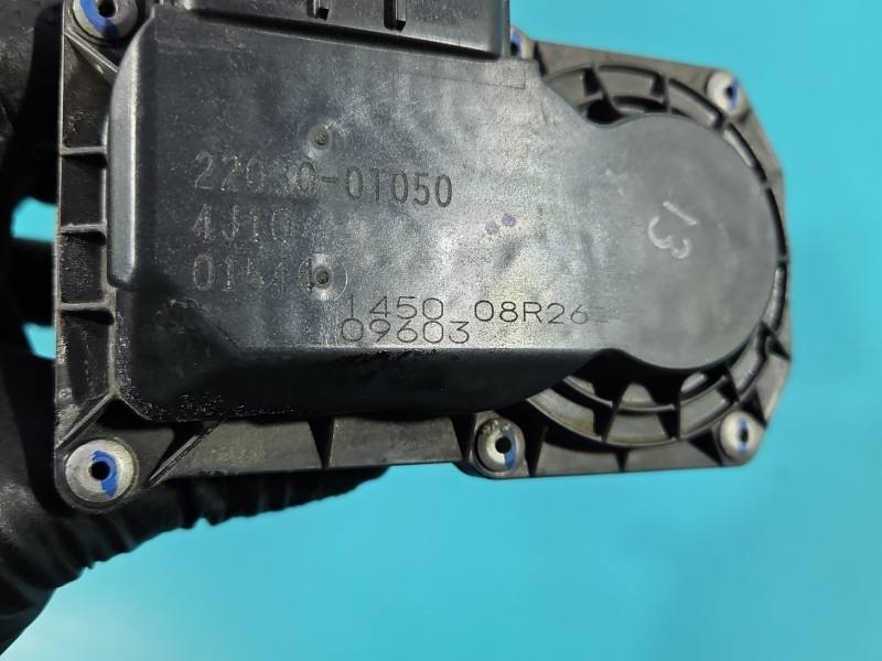 Дроссельная заслонка Toyota Verso 22030-0T050 — фото детали 8