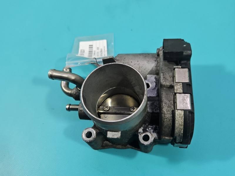 Дросельна заслінка Hyundai I20 35100-04700 — фото деталі 3