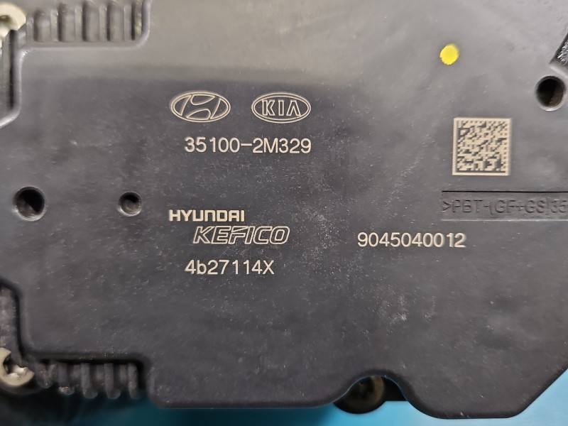 Дросельна заслінка Hyundai Elantra 35100-2M329 — фото деталі 8