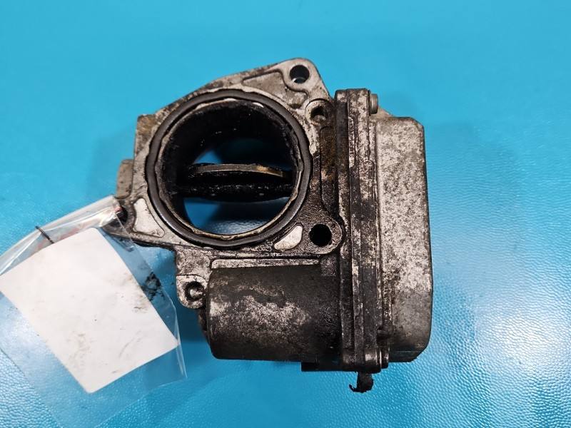 Дросельна заслінка Volkswagen Golf plus 03G128063C — фото деталі 9