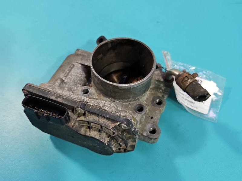 Дроссельная заслонка Toyota Avensis T25 22030-28050 — фото детали 3