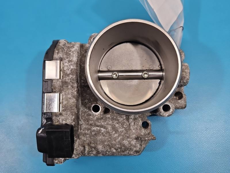 Дросельна заслінка Hyundai I30 35100-2GPD0 — фото деталі 2