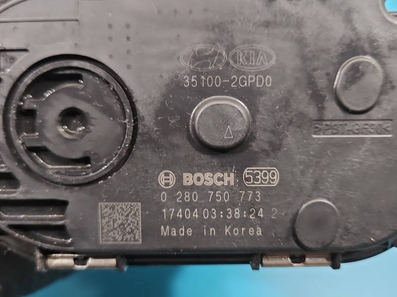 Дросельна заслінка Hyundai I30 35100-2GPD0 — фото деталі 8