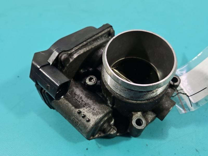 Дроссельная заслонка Audi Q5 06F133062Q
