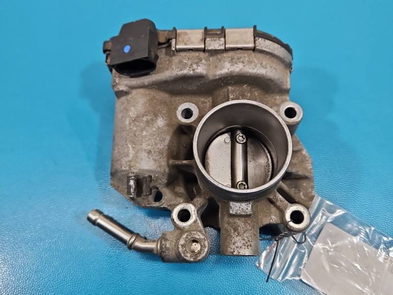 Дросельна заслінка Toyota Yaris 3 0280750481 — фото деталі 2