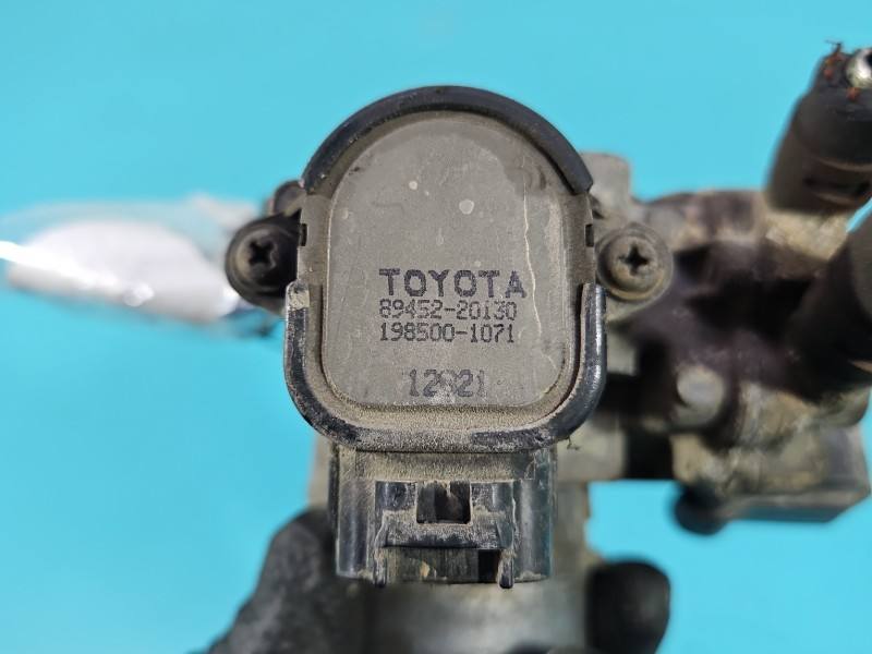 Дросельна заслінка Toyota Yaris 1 89452-20130 — фото деталі 9
