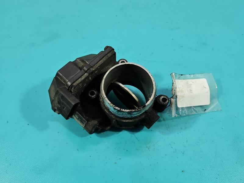 Дросельна заслінка Volkswagen Crafter 076128063A