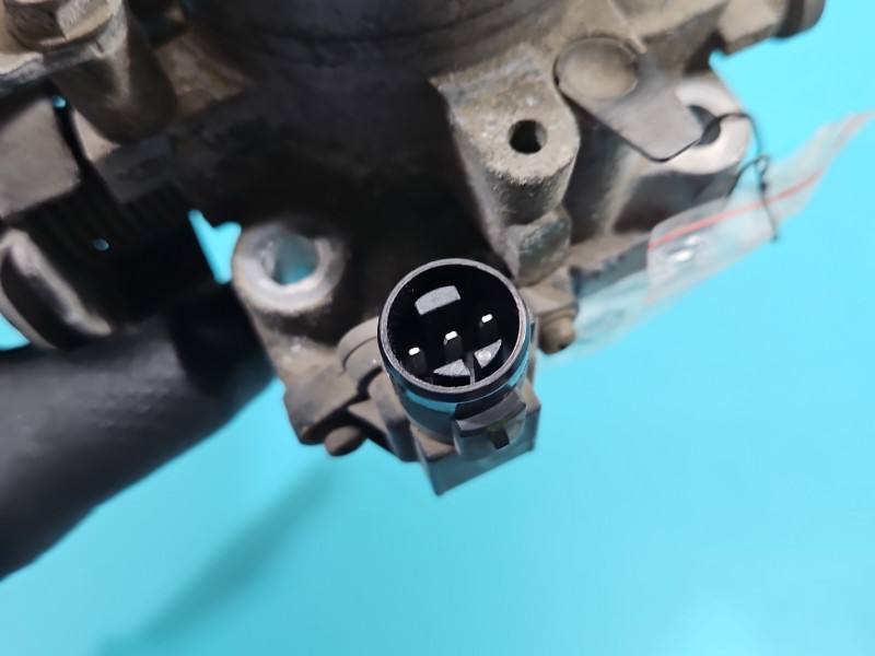 Дросельна заслінка Honda HR-V 136800-0521 — фото деталі 9