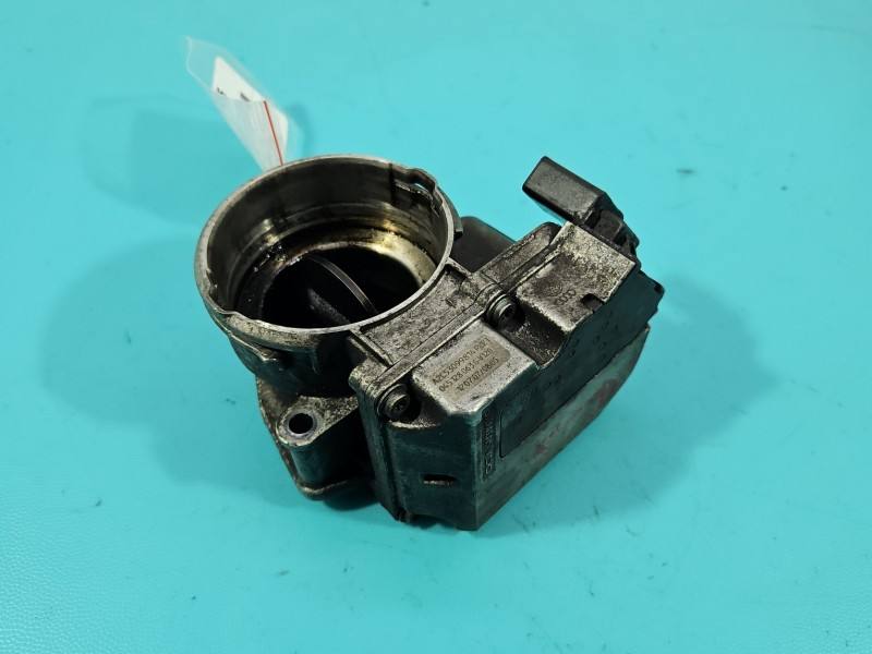 Дросельна заслінка Skoda Octavia 2 045128063G