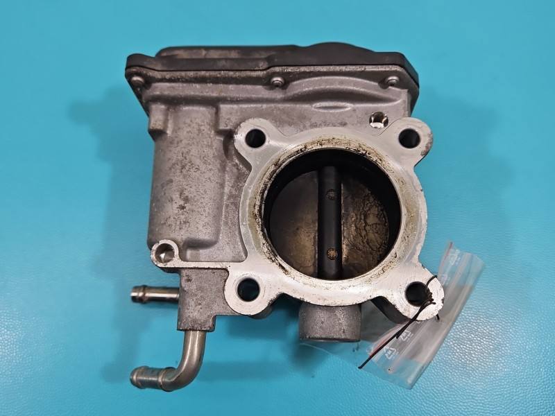 Дросельна заслінка Toyota Yaris 3 22030-47010 — фото деталі 9