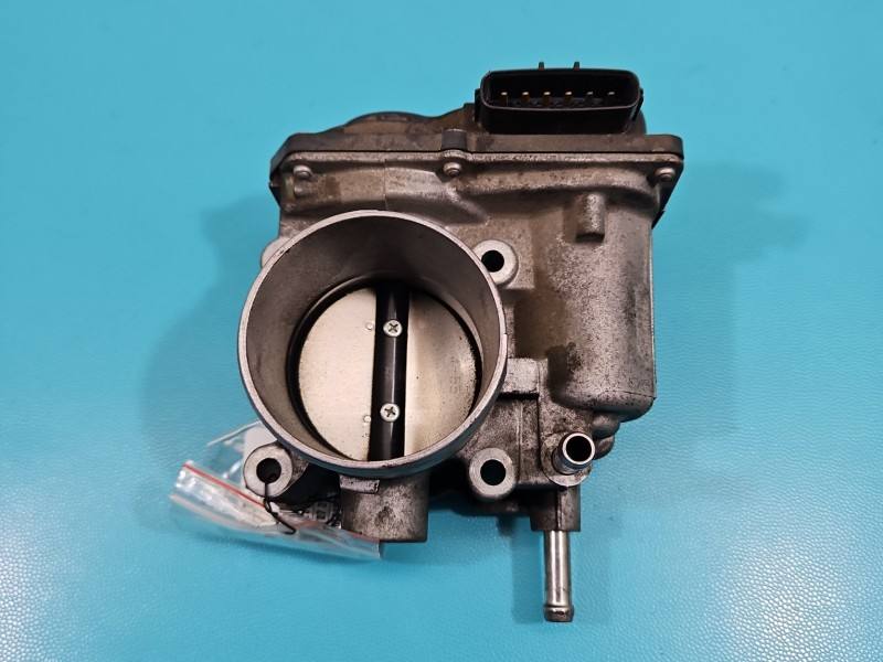 Дросельна заслінка Toyota Avensis T27 22030-37050 — фото деталі 2