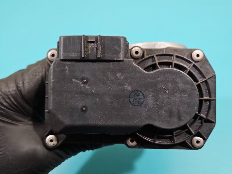 Дросельна заслінка Toyota Avensis T27 22030-37050 — фото деталі 7