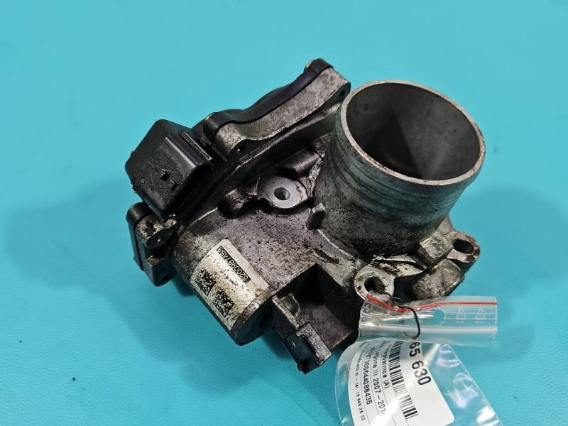 Дроссельная заслонка Renault Laguna 8200987453