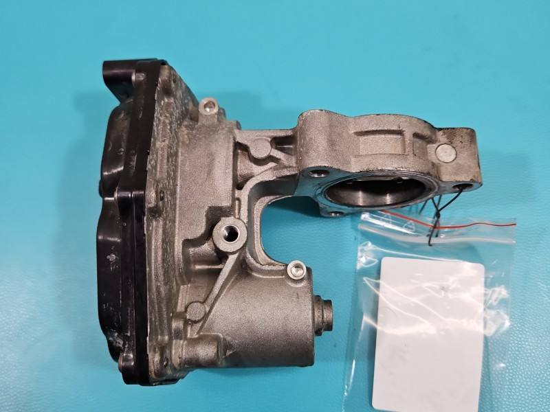 Дросельна заслінка BMW X3 G01 52384500 — фото деталі 2