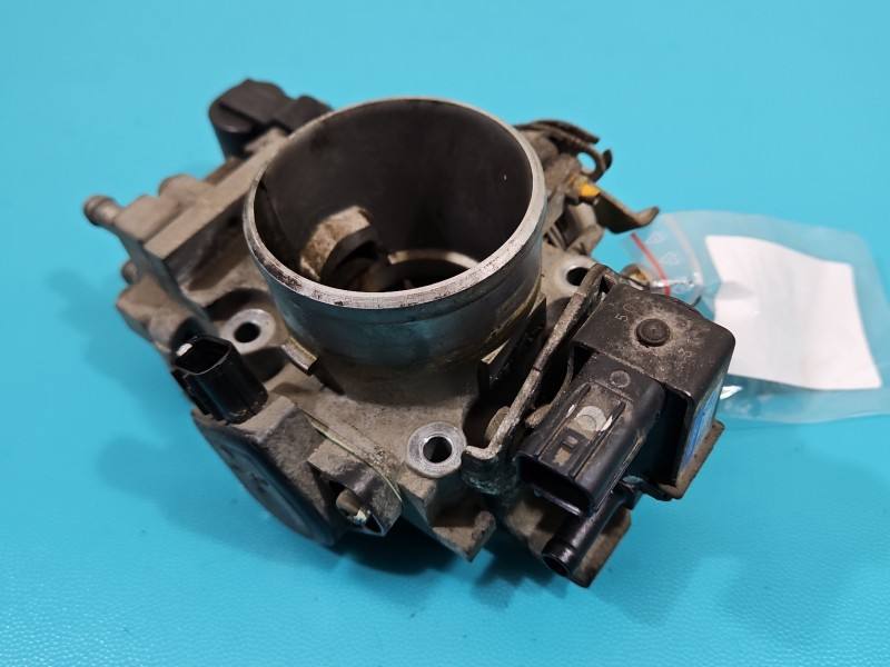 Дросельна заслінка Honda Civic 136200-2262
