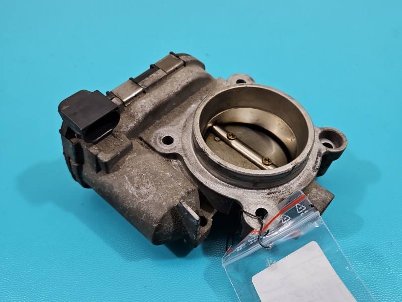 Дросельна заслінка Mercedes C W203 A1111410325