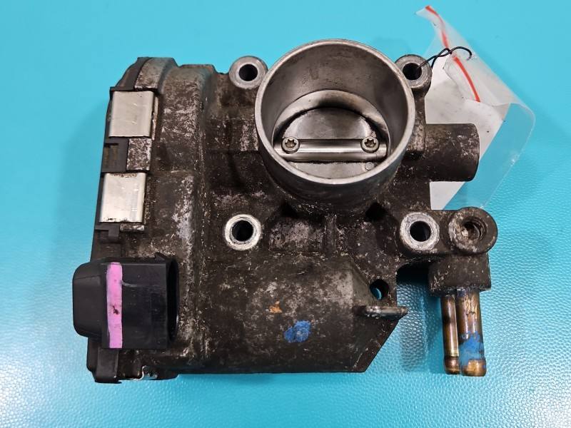 Дросельна заслінка Toyota Yaris 2 22030-0Q010 — фото деталі 2