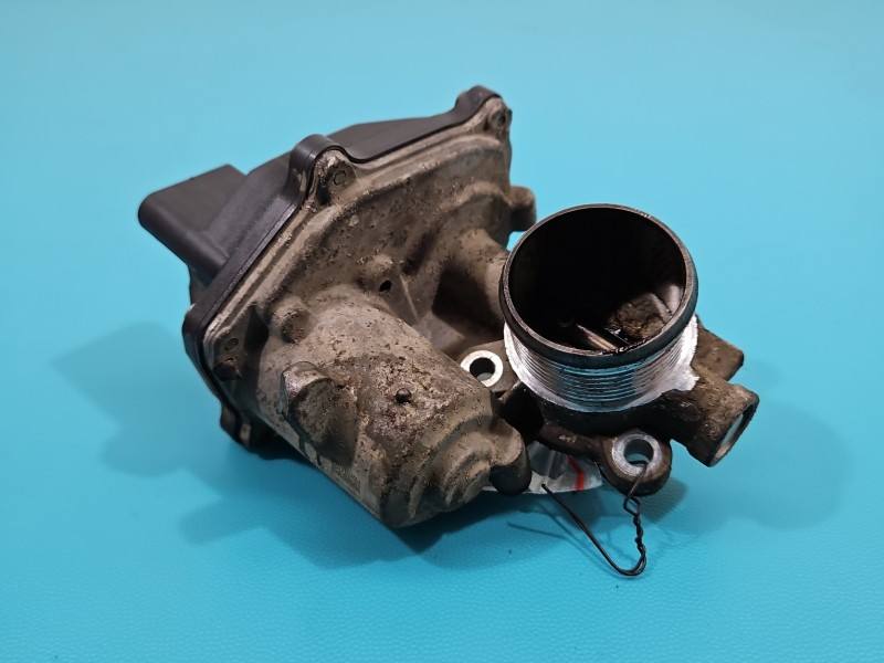 Дросельна заслінка Skoda Octavia 3 04L131501C