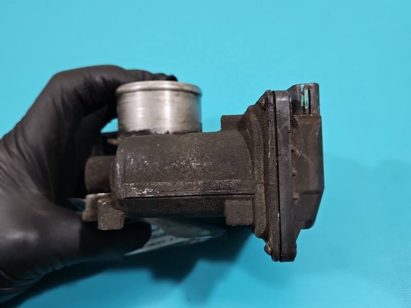 Дросельна заслінка Toyota Auris 26100-0N030 — фото деталі 6
