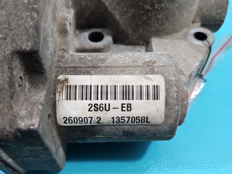 Дросельна заслінка Ford Focus 2S6U-EB — фото деталі 3