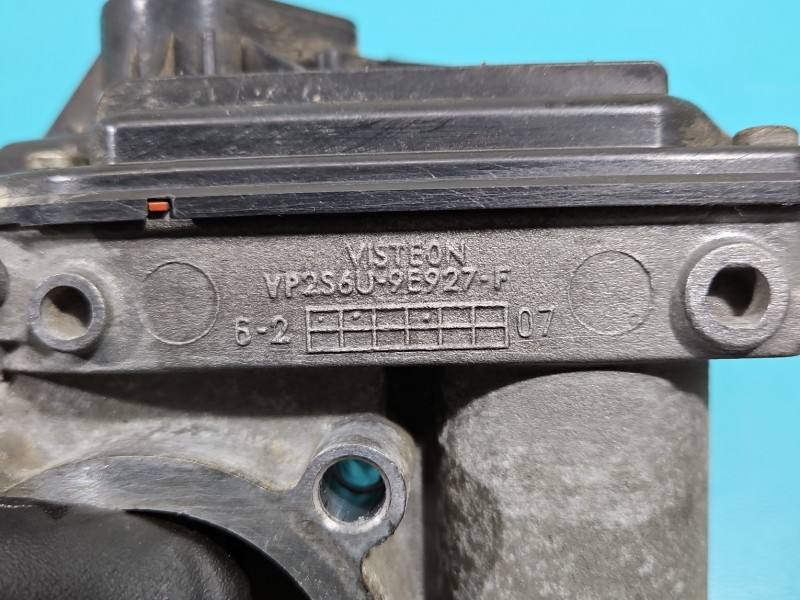 Дросельна заслінка Ford Focus 2S6U-EB — фото деталі 11