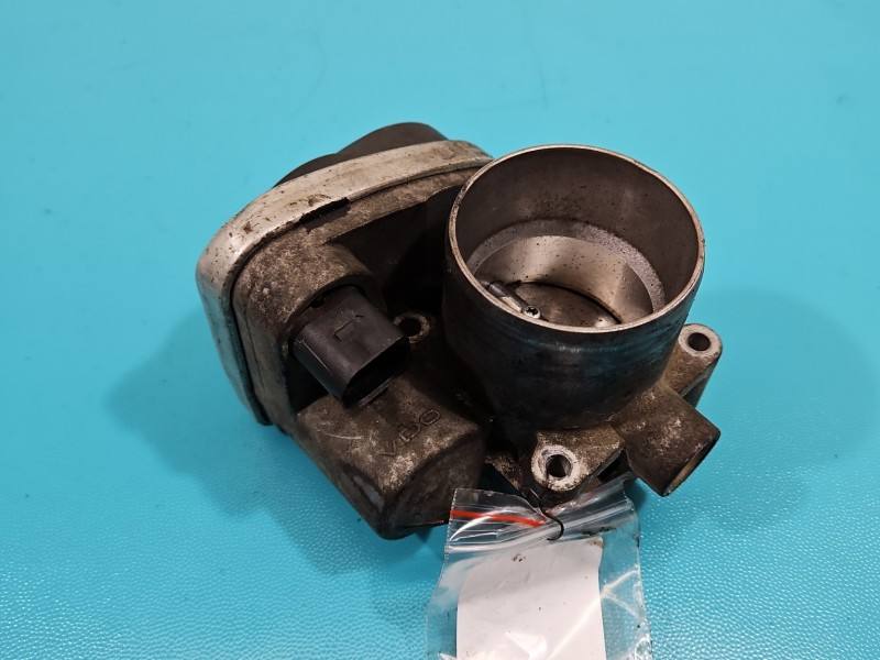 Дросельна заслінка Volkswagen Touran 036133062Q