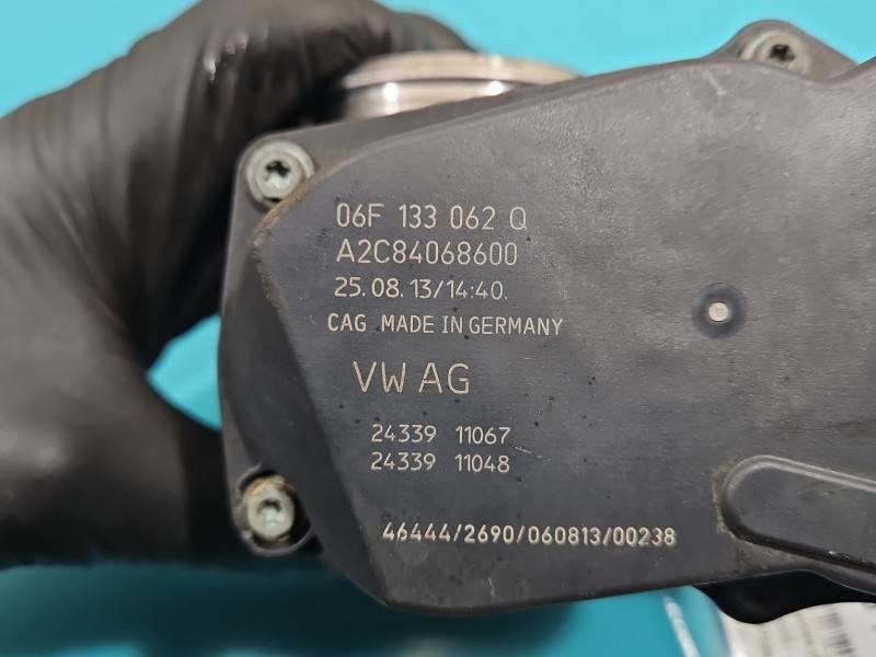 Дросельна заслінка Audi Q5 06F133062Q — фото деталі 8