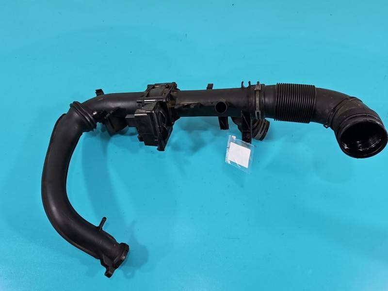 Дросельна заслінка Volkswagen Touran 03C128063B