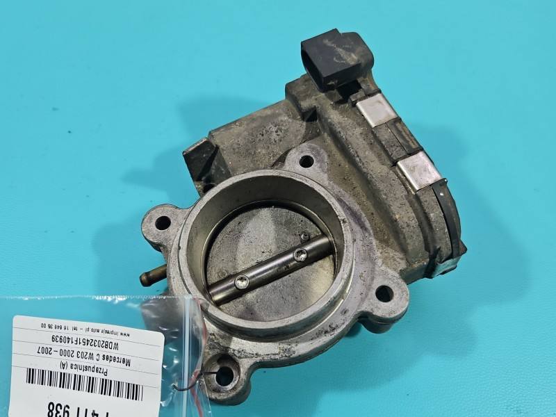 Дросельна заслінка Mercedes C W203 0280750074
