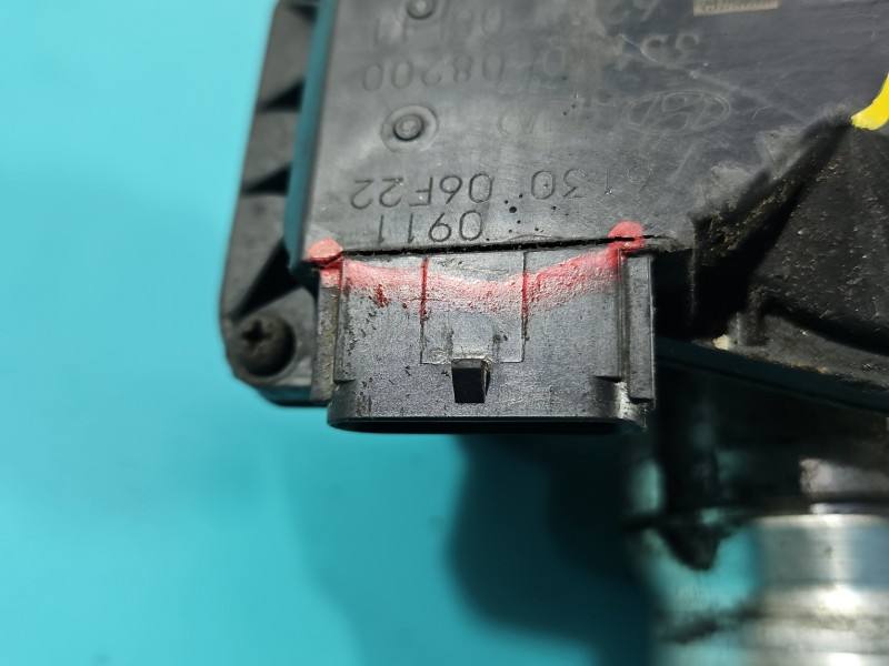 Дросельна заслінка Kia Ceed 35100-08200 — фото деталі 5