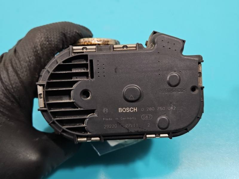 Дросельна заслінка Fiat Stilo 028075042 — фото деталі 6