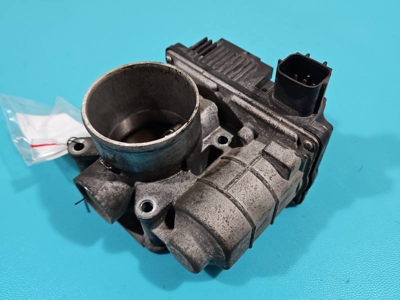 Дроссельная заслонка Nissan Primera RME50-01