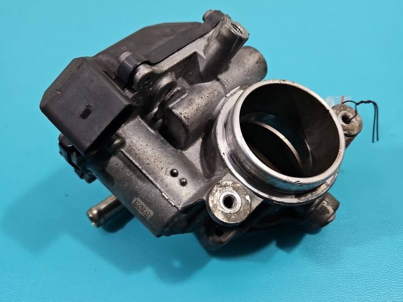 Дросельна заслінка Seat Leon 04L128063P