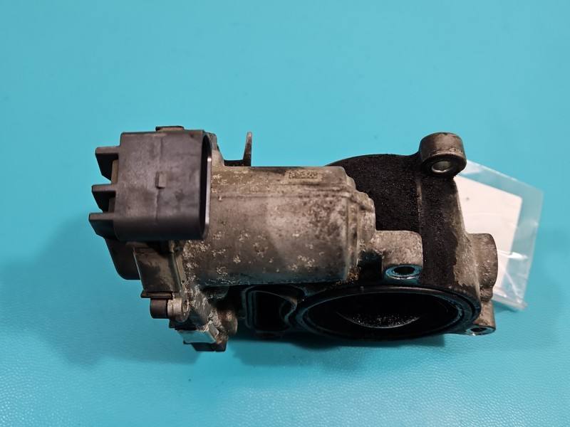 Дросельна заслінка Volkswagen Caddy 05L128063A — фото деталі 5