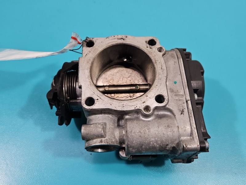Дросельна заслінка Volkswagen Polo 036133064C — фото деталі 9